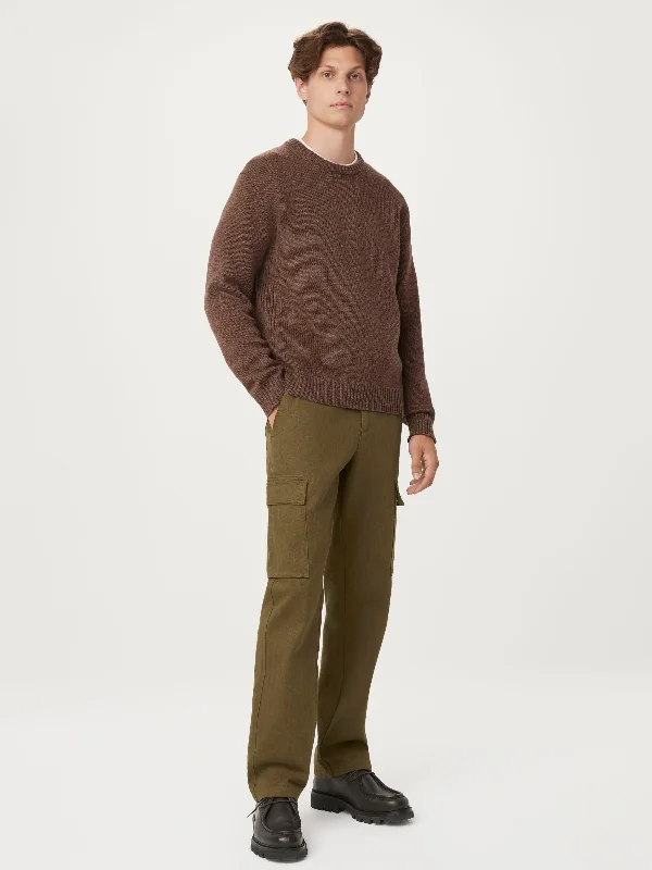 Casual Men's ChinosThe Joey Cargo Pant in Olive